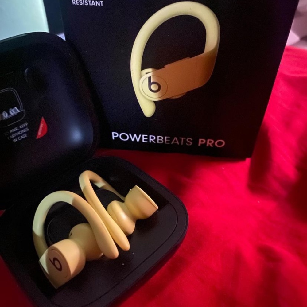 Powerbeats Pro True Wireless Bluetooth Headphones